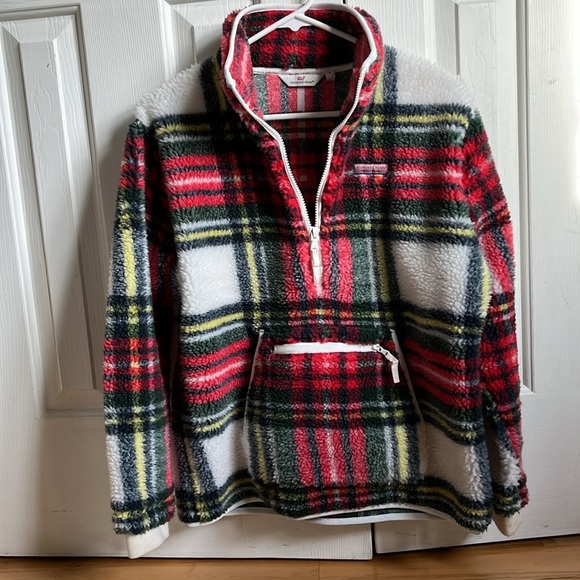 Vineyard Vines Plaid Sherpa Fleece - Picture 4 of 4